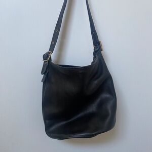 Vintage coach leather bucket bag